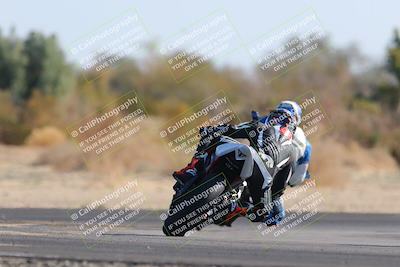 media/Dec-18-2022-SoCal Trackdays (Sun) [[8099a50955]]/Turn 7 Backside (1125am)/